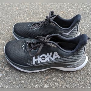 Hoka One One Mach 5 Running Shoes    (Newish) "Wide"